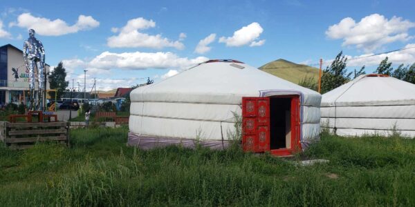 Nomadic Red Corner - International Artist Residency in Ulaanbaatar, a capital city of Mongolia