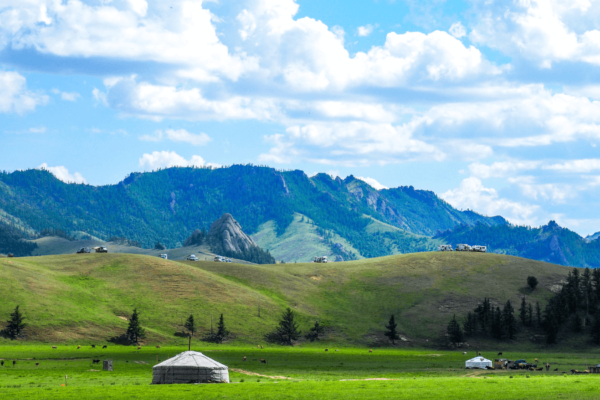 Best-time-to-Visit-Gorkhi-Terelj-National-Park