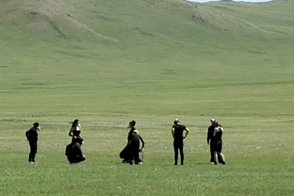 Performance by Sarah Jane with the participation of artists and locals